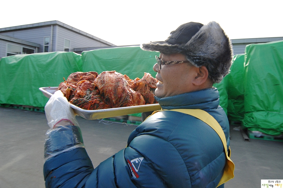 쪼매 더 큰 사징...